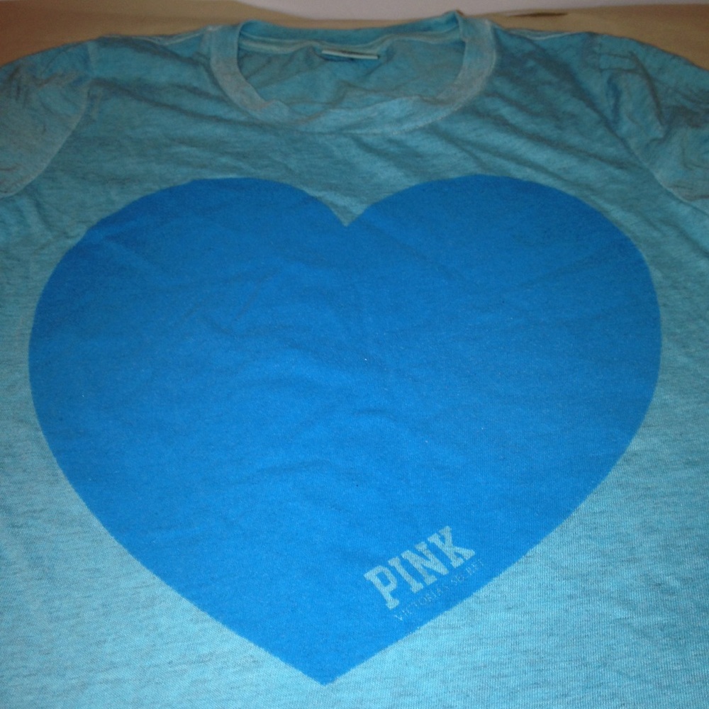 Pink Victoria's Secret blue heart top Tee t-shirt - Picture 7 of 8